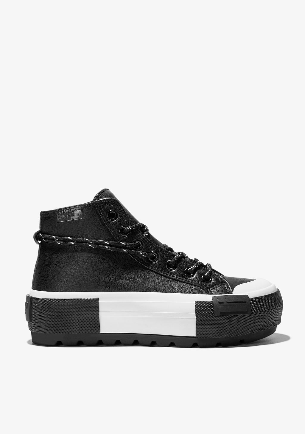One Way Track Med Black / White