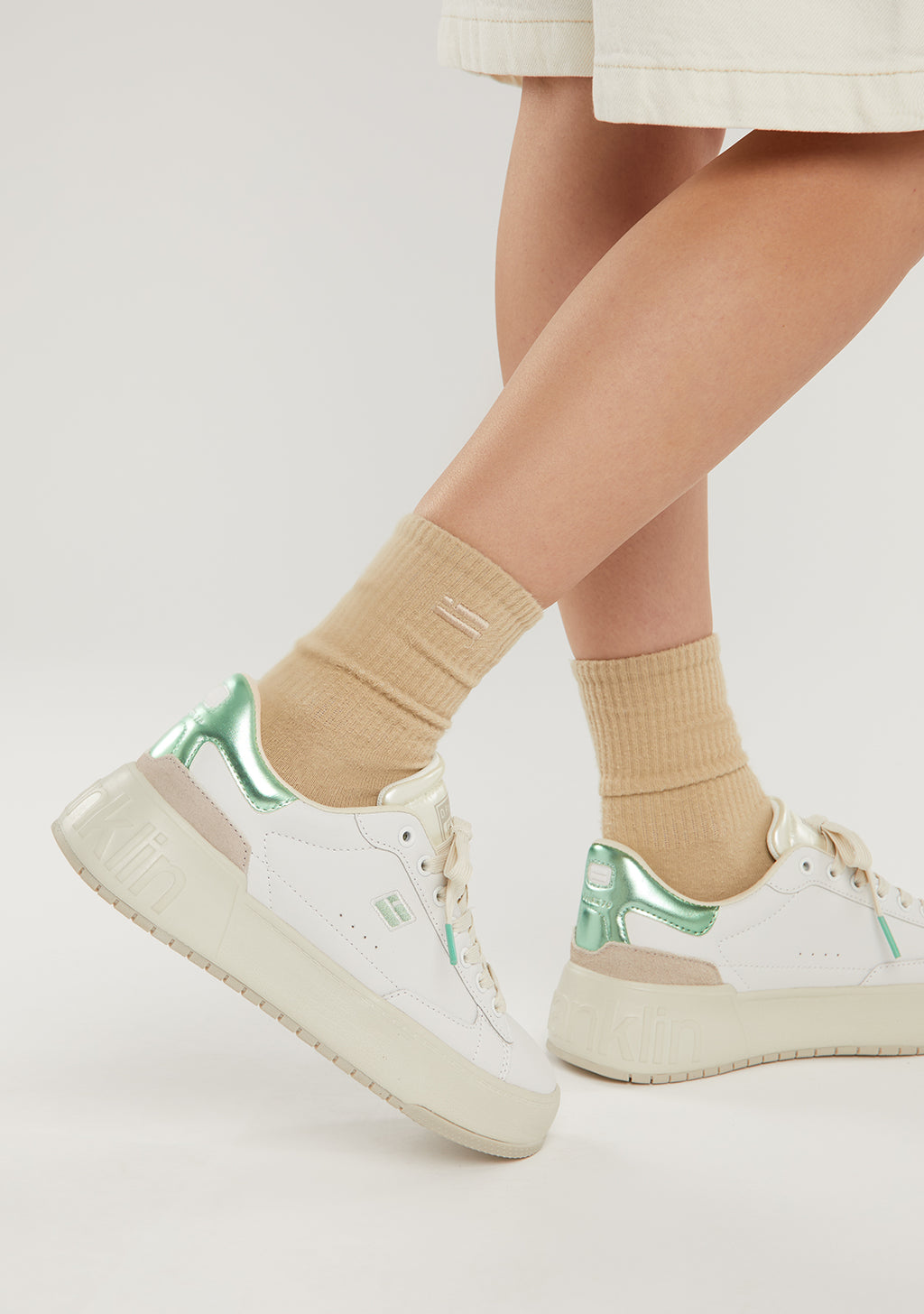 Court Tennis Mint