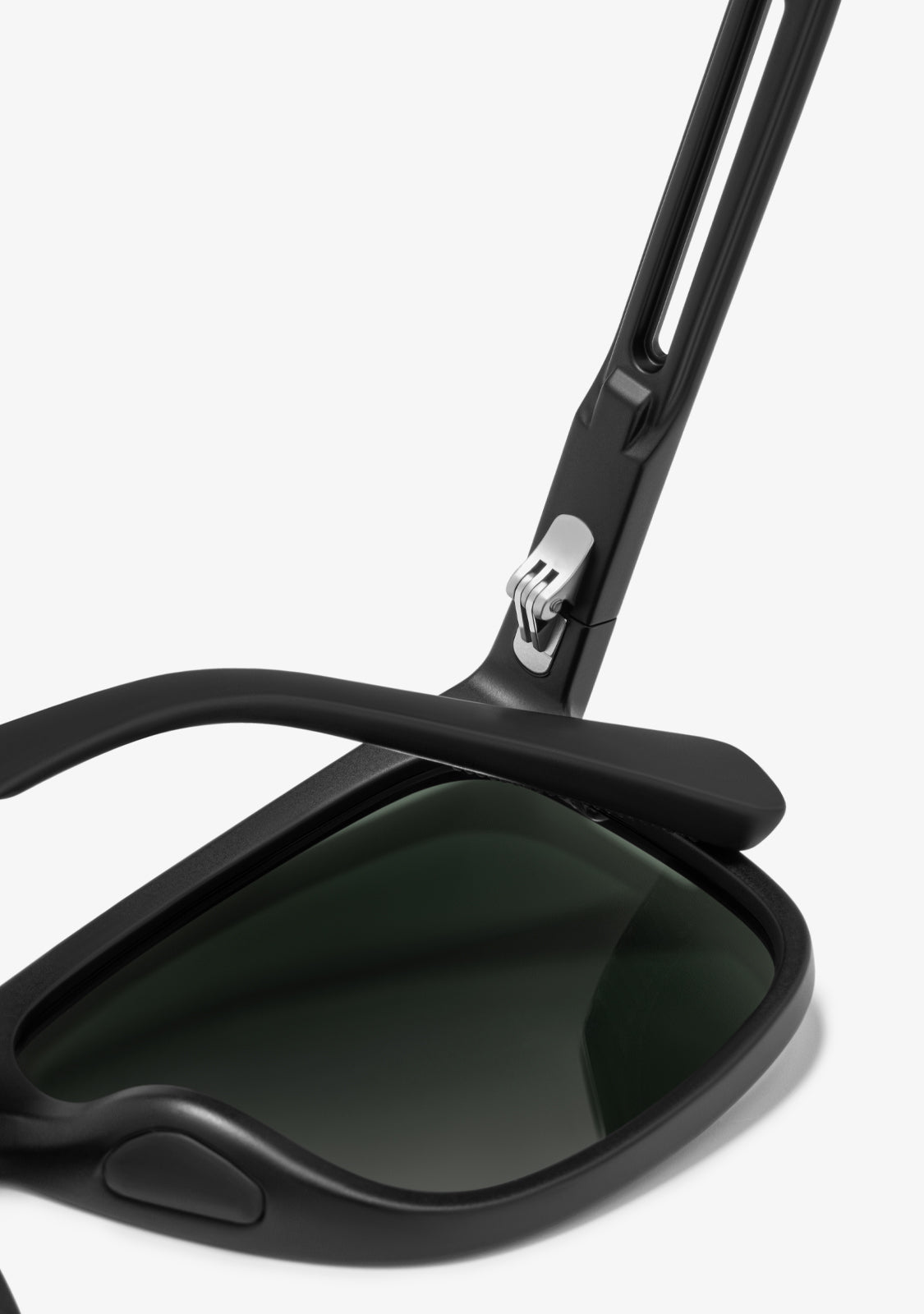 Rift Matte Black / G15