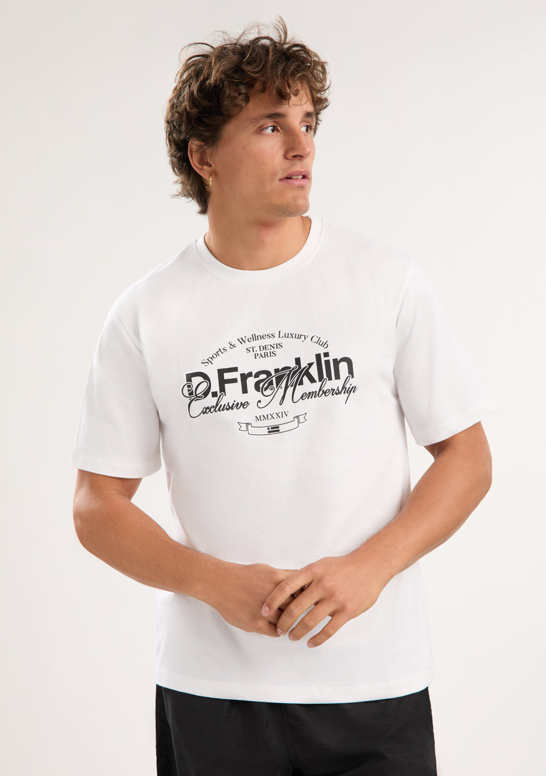 St. Denis Village T-Shirt White / Black