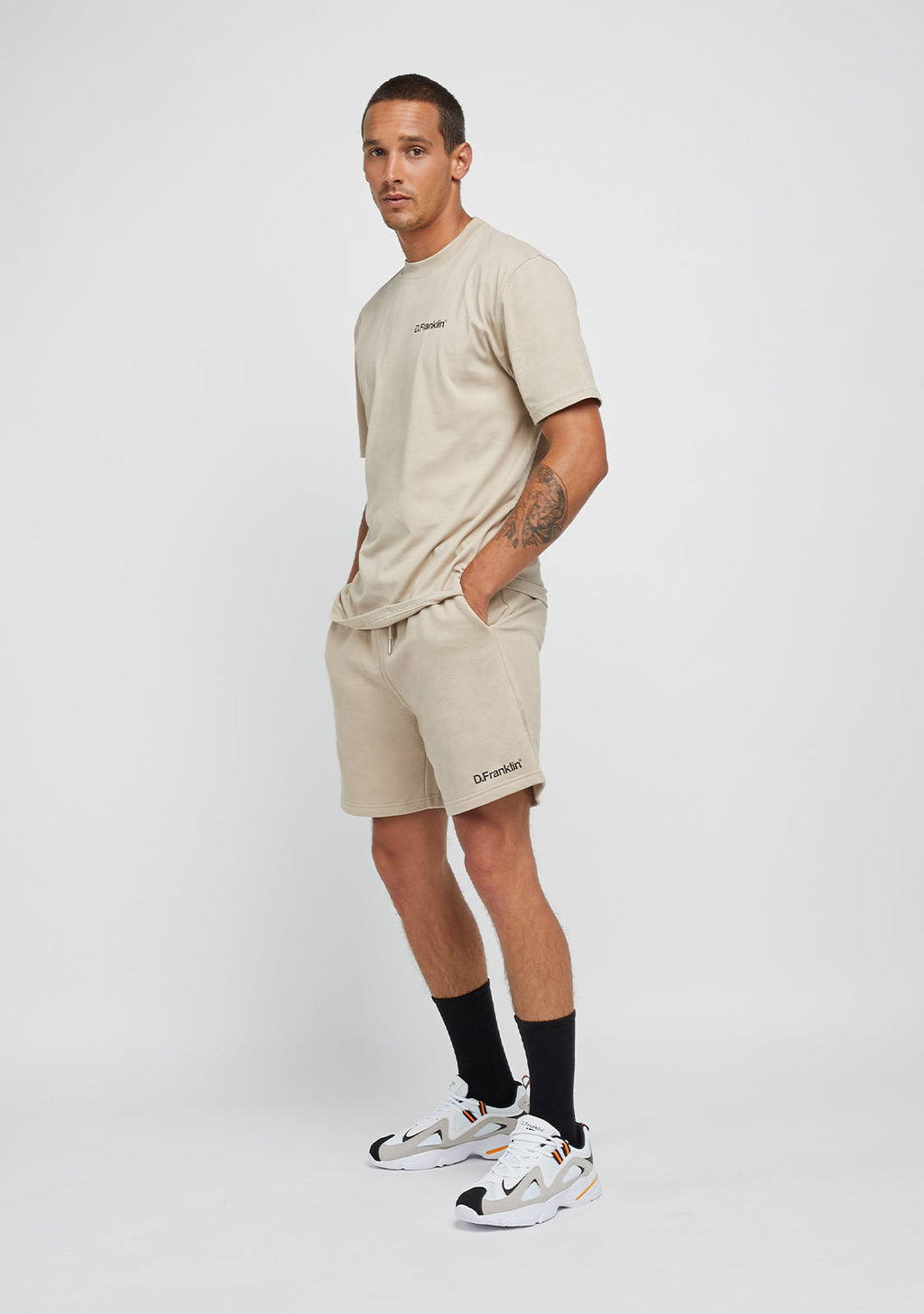 Basic Lounge Short Beige
