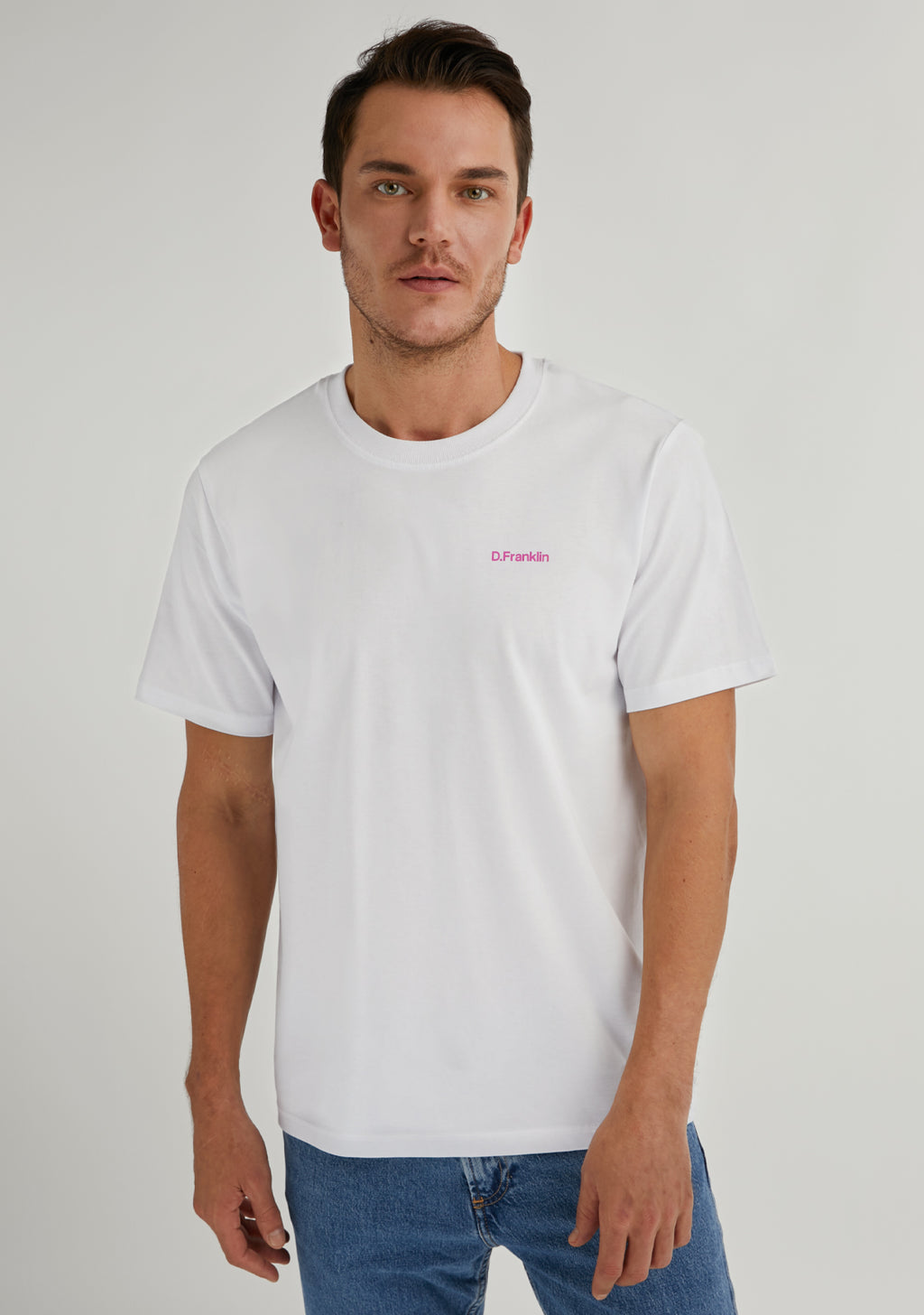 Social Club T-Shirt White / Fuxia