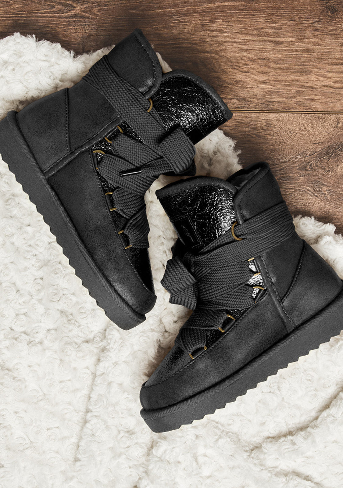 Nordic Shiny Black