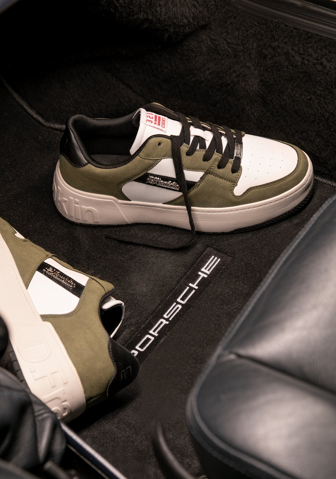 Low Court Khaki / White