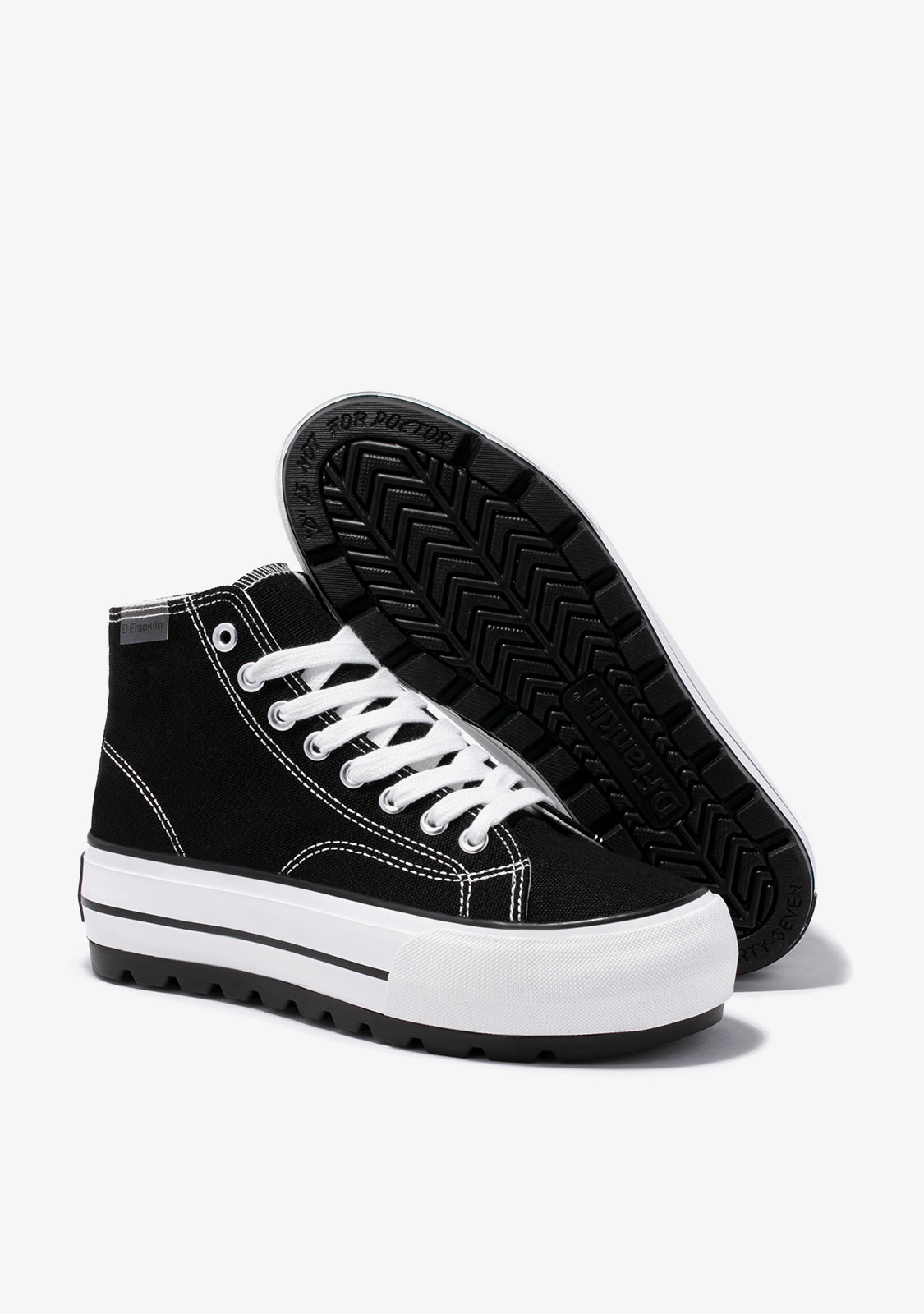 One Way Track Canvas Basic Black